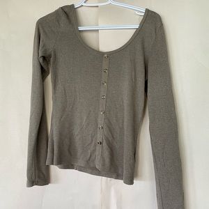 Green scoop necked t-shirt